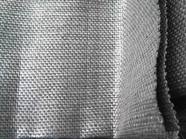 短丝土工布的特点